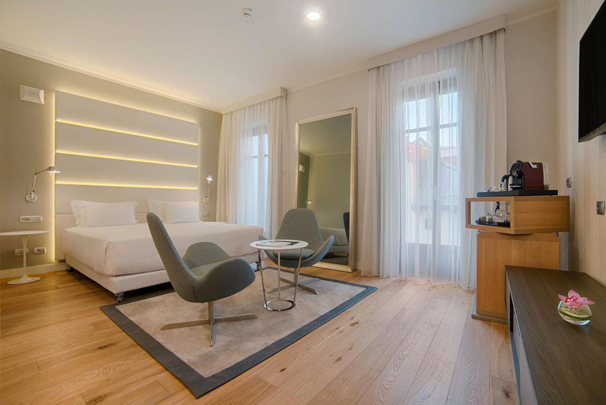 Hotel Nh Collection Santo Stefano 4*