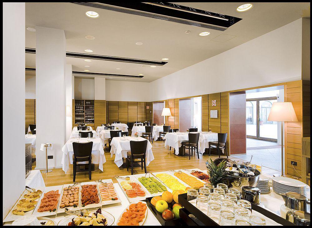 Hotel Nh Collection Santo Stefano 4*