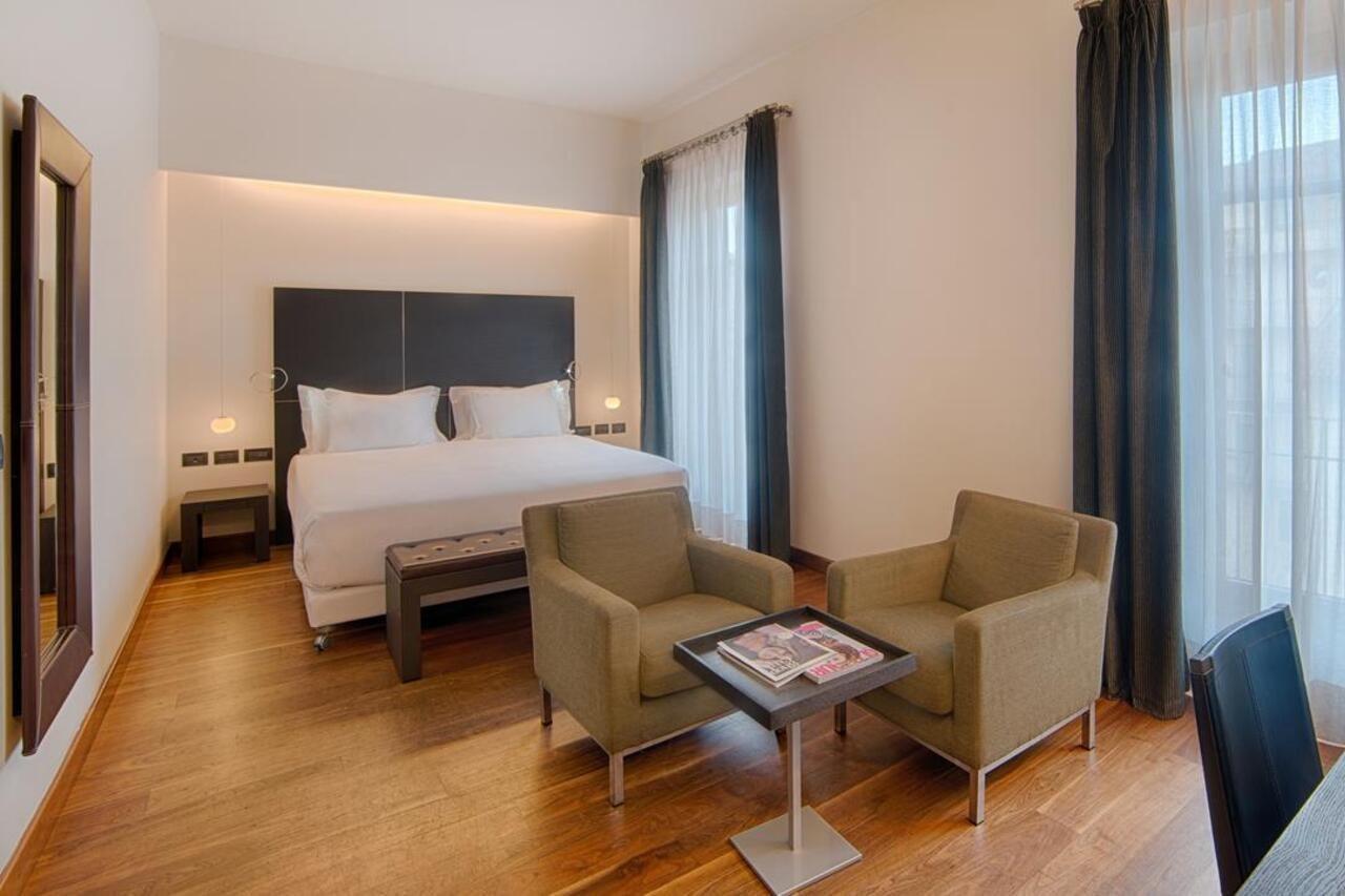 Hotel Nh Collection Santo Stefano 4*